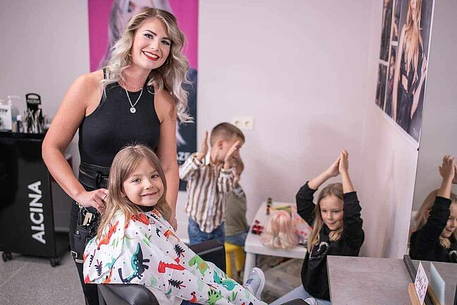 370202276_976568536776724_6780284608983871699_n